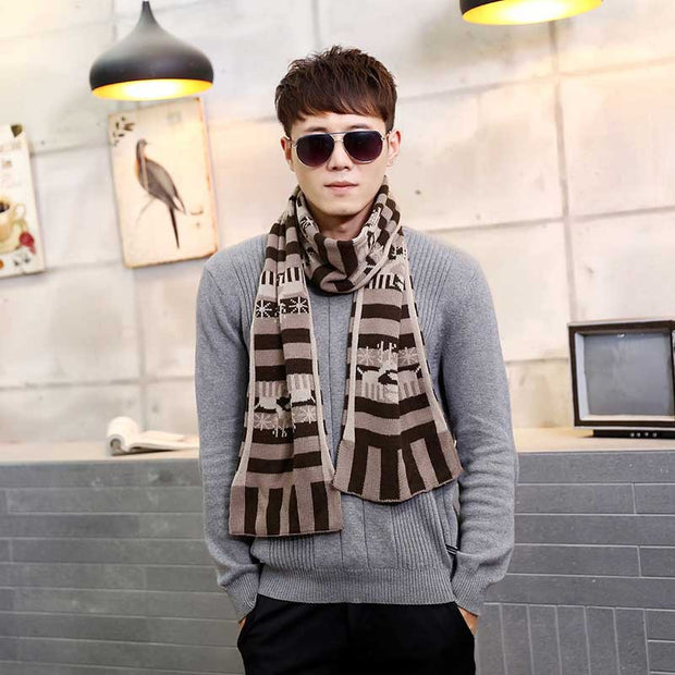 Young man scarf middle-aged man - Ruby's Fashion