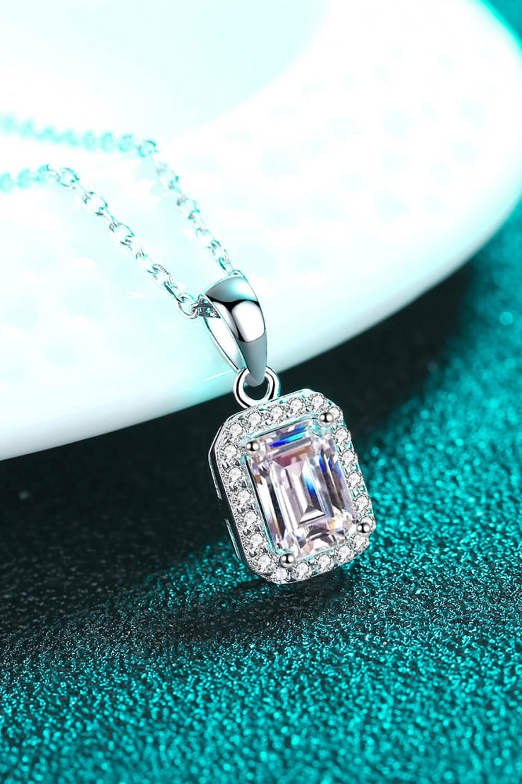 Square Moissanite Pendant Chain Necklace - Ruby's Fashion