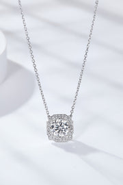 1 Carat Moissanite Flower Shape Pendant Chain Necklace - Ruby's Fashion