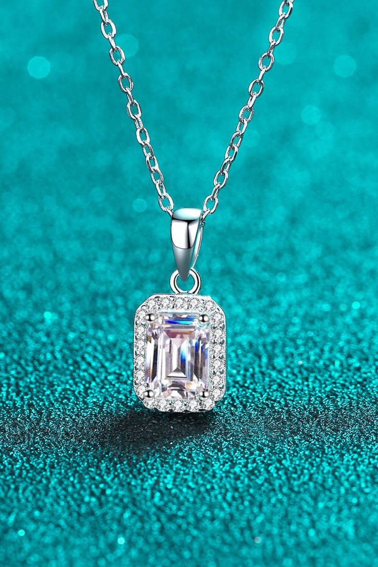 Square Moissanite Pendant Chain Necklace - Ruby's Fashion