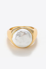 Pearl 18K Gold-Plated Alloy Ring - Ruby's Fashion