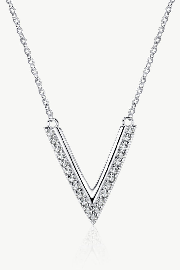 Sterling Silver V Letter Pendant Necklace - Ruby's Fashion