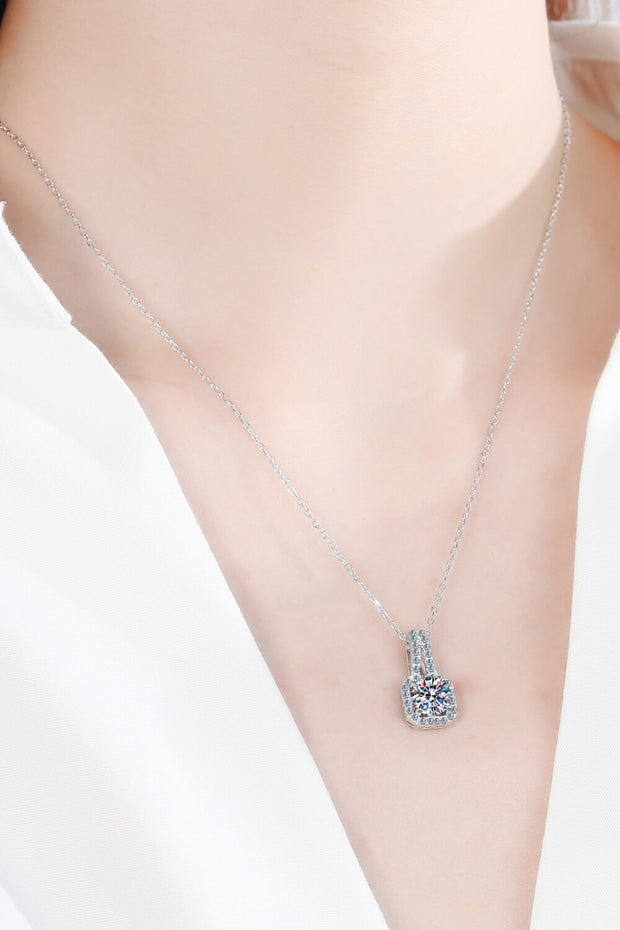 Look Amazing 2 Carat Moissanite Pendant Necklace - Ruby's Fashion