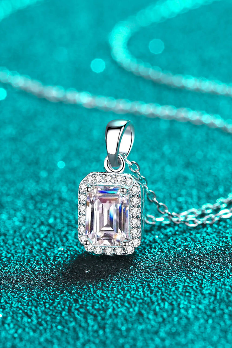 Square Moissanite Pendant Chain Necklace - Ruby's Fashion